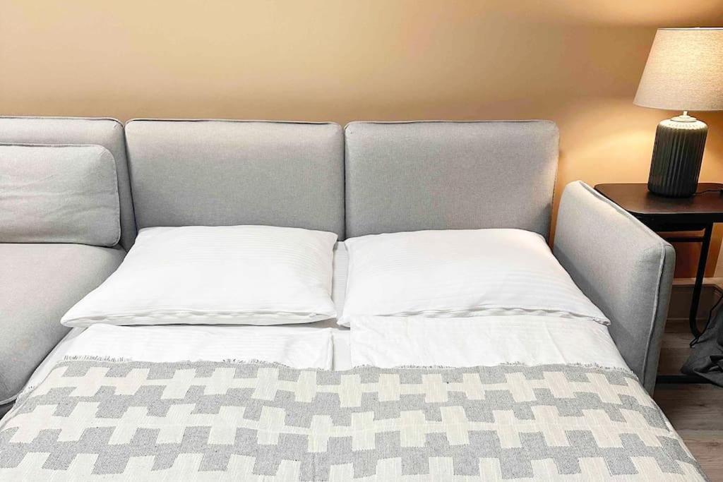 2 Zimmer Apartment Mit Parkplatz Berlin Exterior photo